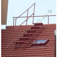 Tetőlépcsők, tetőjárda, közlekedés a tetőn